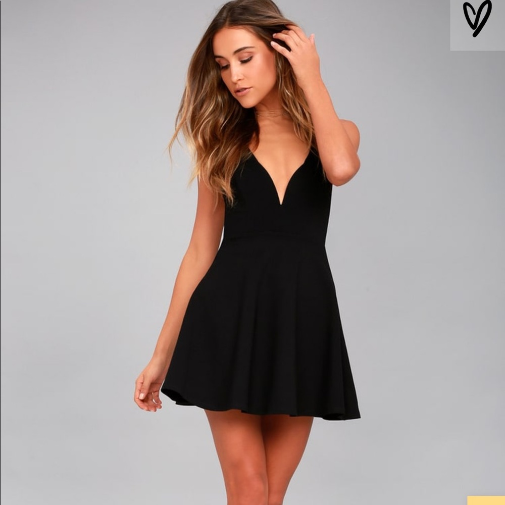 Lulu’s black skater dress size S